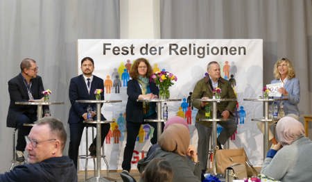 Zeichen setzen für Frieden und Verständigung